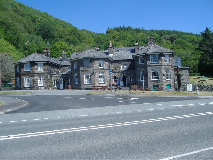 Hotel The Oakeley Arms Maentwrog Exterior foto